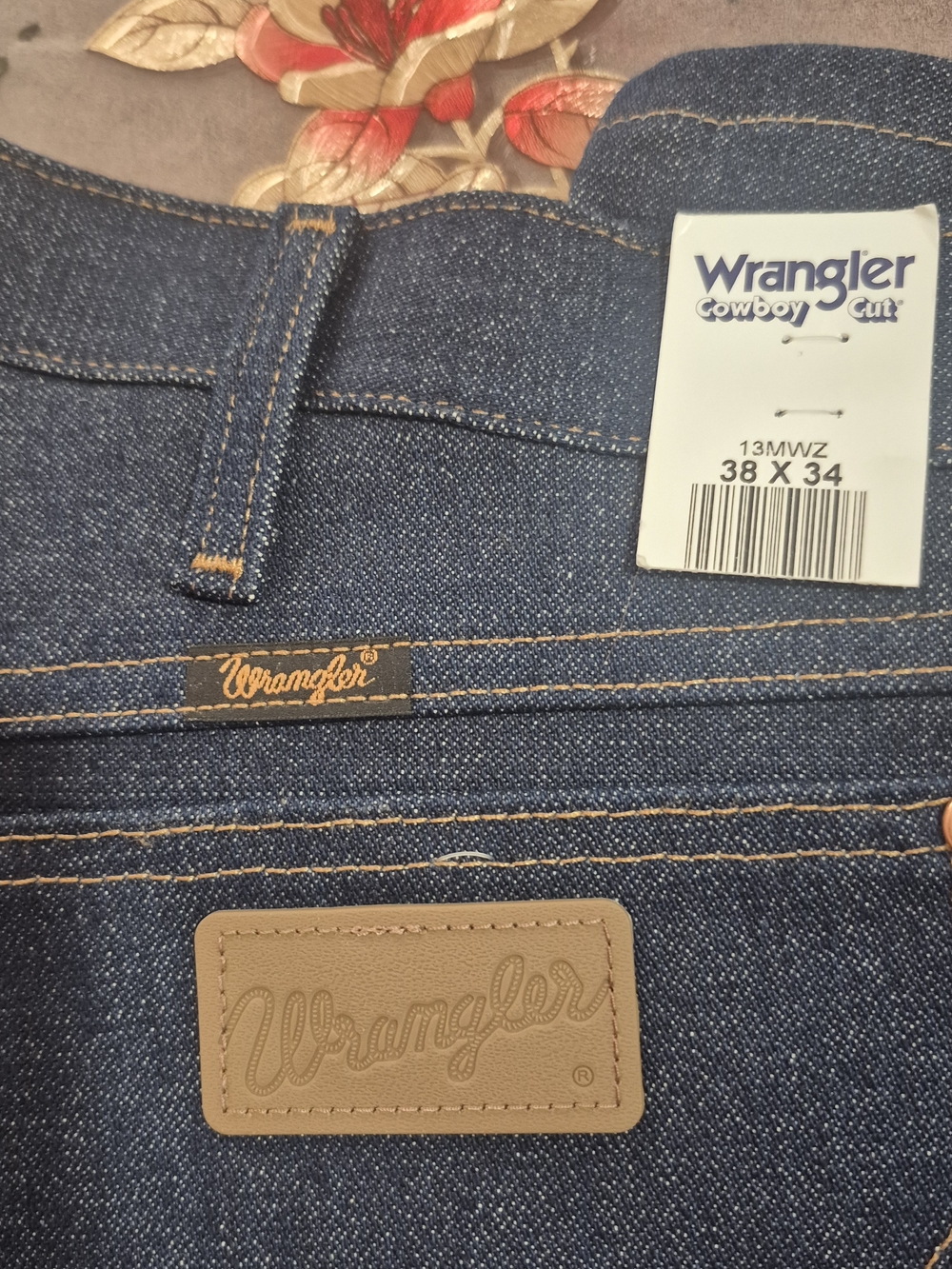 Wrangler Women's Boot Cut Jeans in Dark Blue Denim